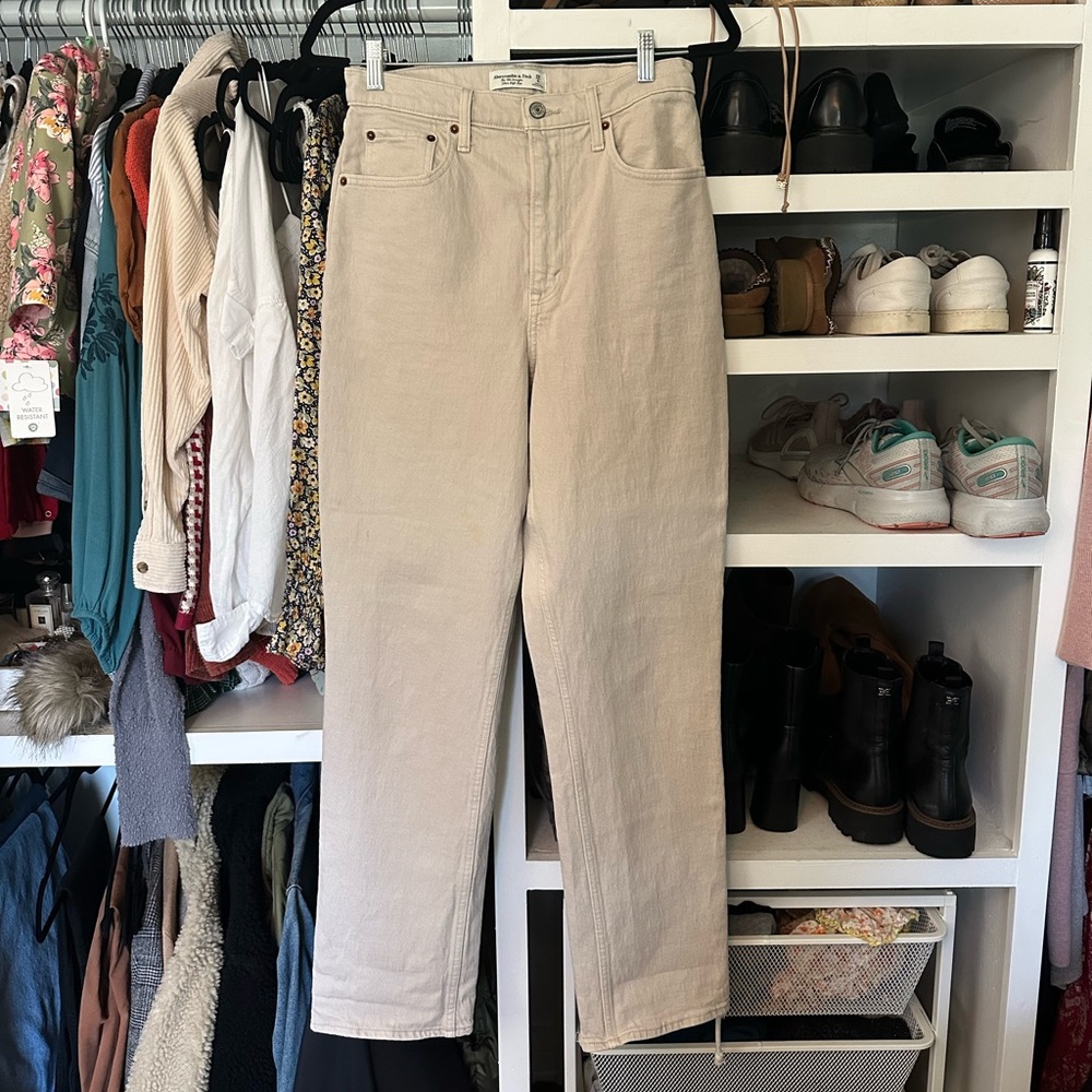 Abercrombie & Fitch The 90’s Straight Ultra High Rise